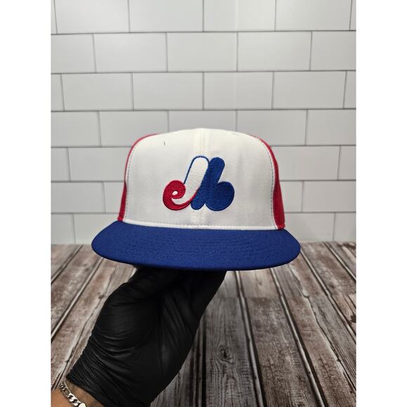 Montreal Expos Vintage Pin Wheel Professional Model Fitted Hat Men's Size 7 3/4 - Picture 1 of 7